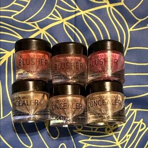 Blusher and Concealer Set - Younique